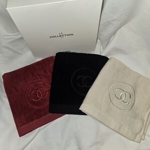 Promotional Chanel Logo Towels Set - Red, Black, Cream